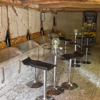 Caveau de dégustation Champagne Vallade & Filles à Cercy près de Beaune